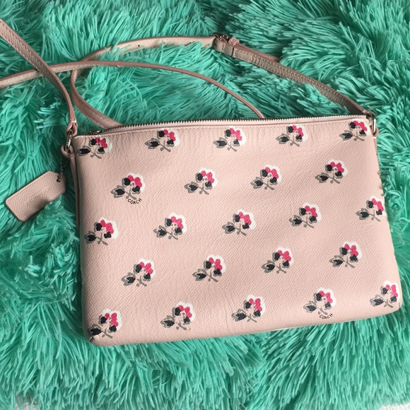 Coach Purse - Picture 5 of 5